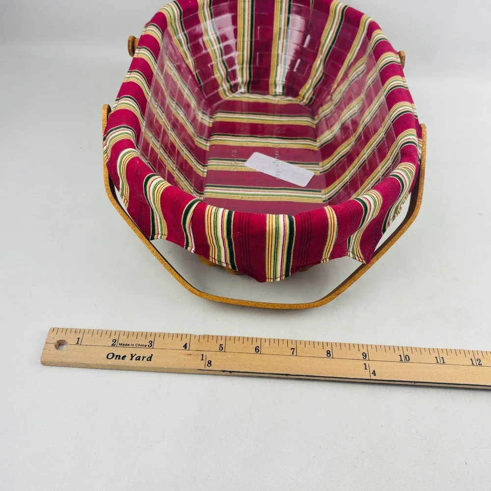 Longaberger Natures Garland Basket 2006 Christmas Collection Liner Protector USA